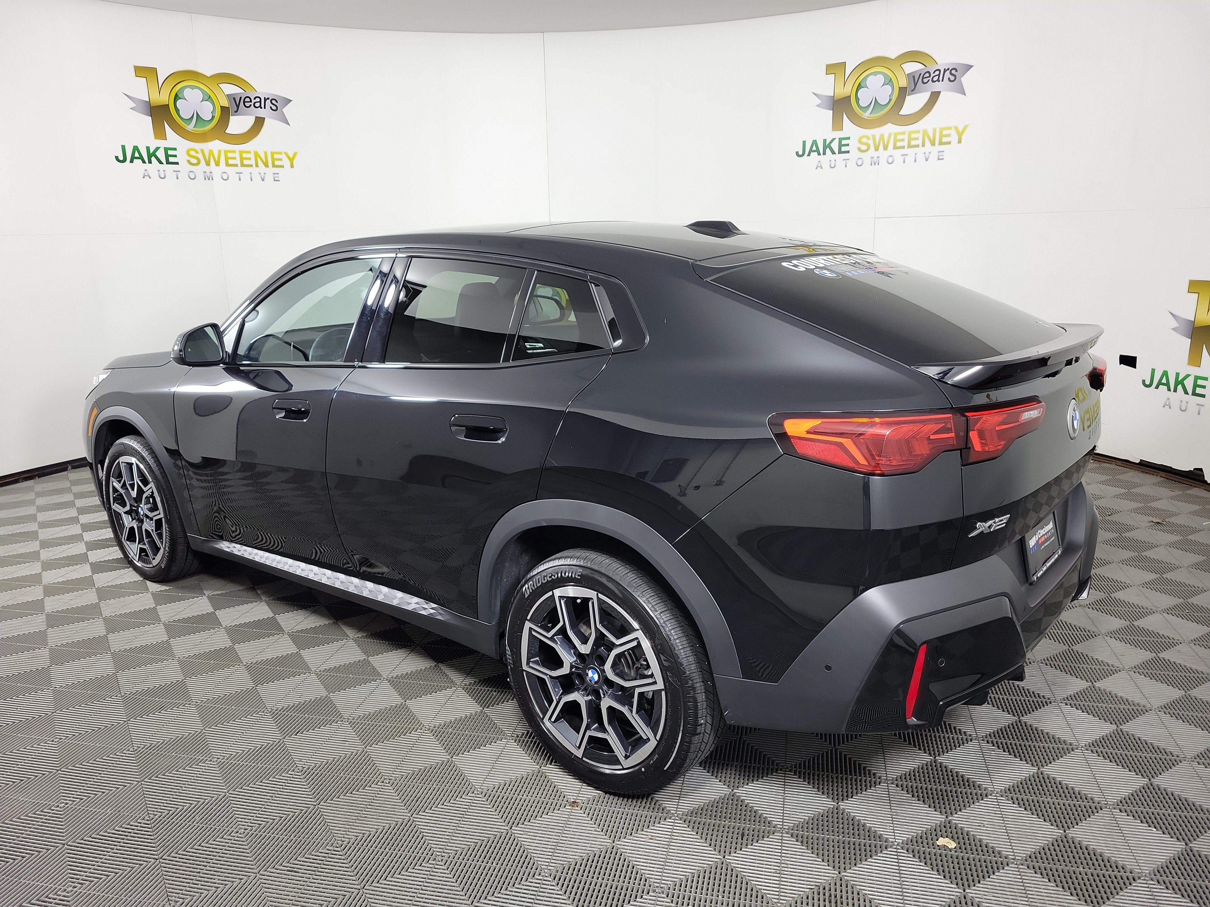Certified 2025 BMW X2 xDrive28i w/ Convenience Package AWD/4WD image 5