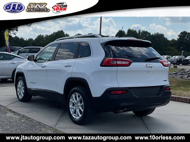 Used 2018 Jeep Cherokee Latitude FWD image 5