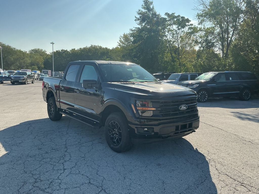 New 2026 Ford F150 XLT w/ Equipment Group 302A MID AWD/4WD image 8