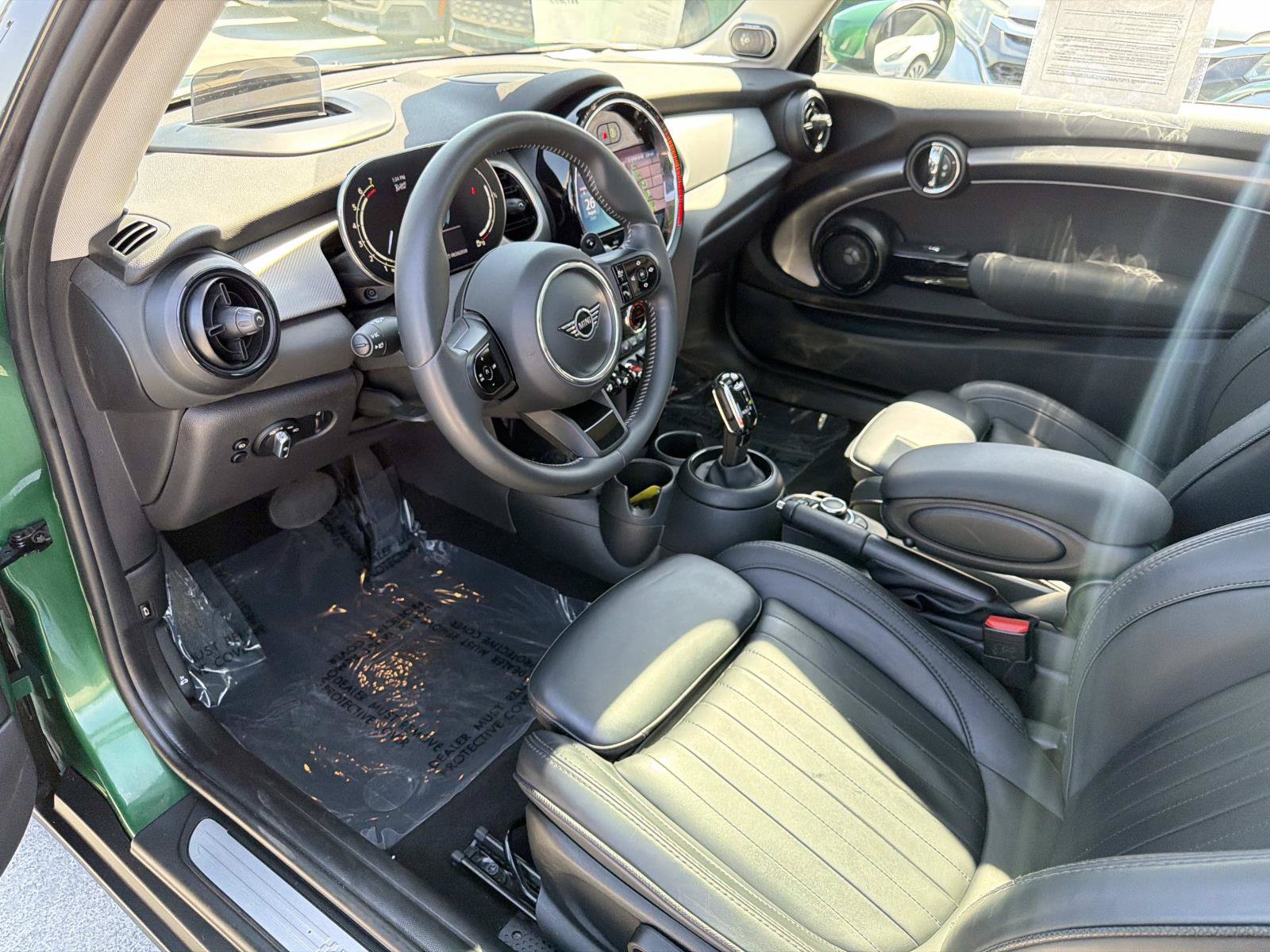 Used 2023 MINI Cooper S FWD image 9
