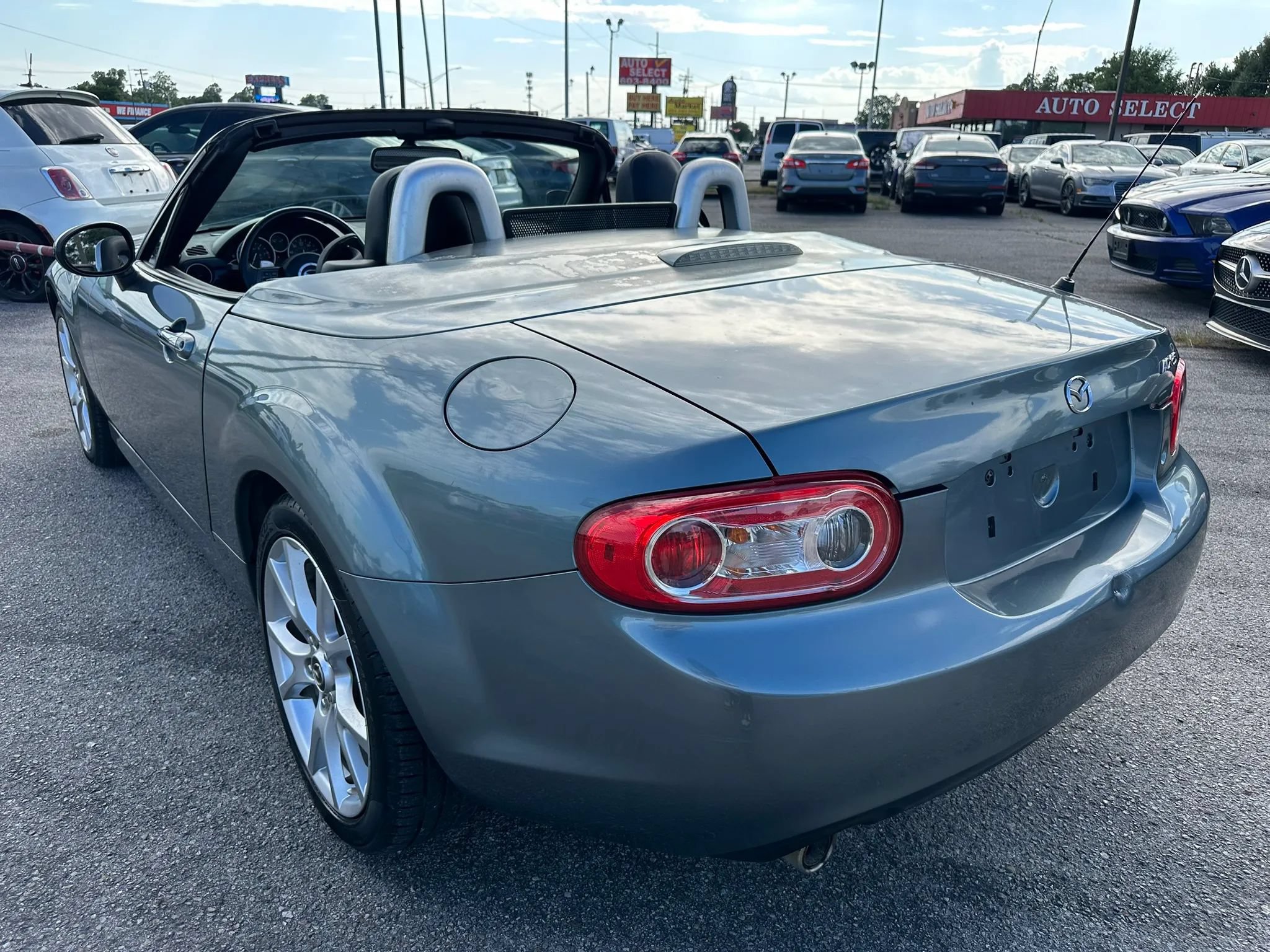 Used 2013 MAZDA MX-5 Miata Grand Touring RWD image 44