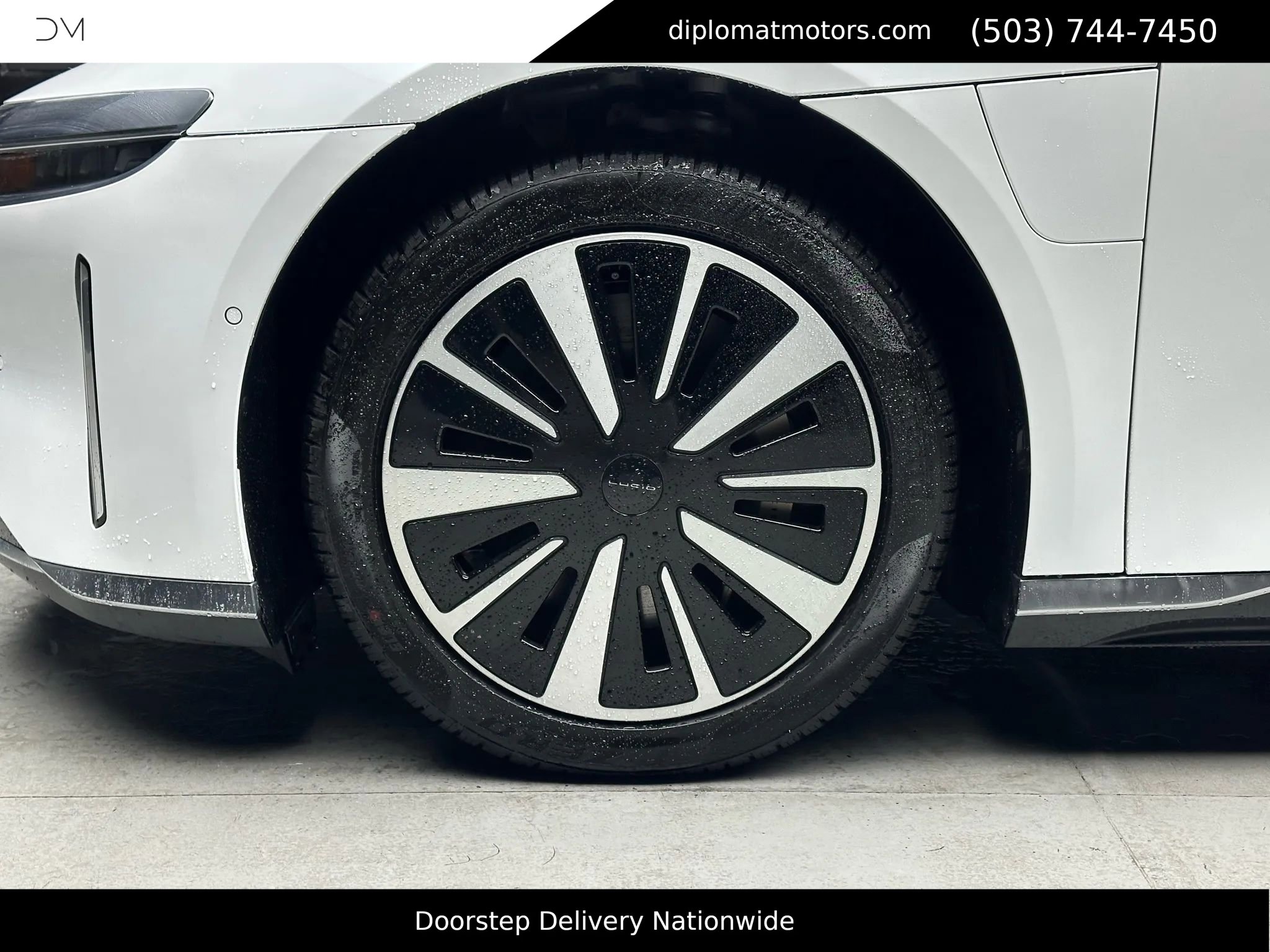 Used 2024 Lucid Air Touring image 33