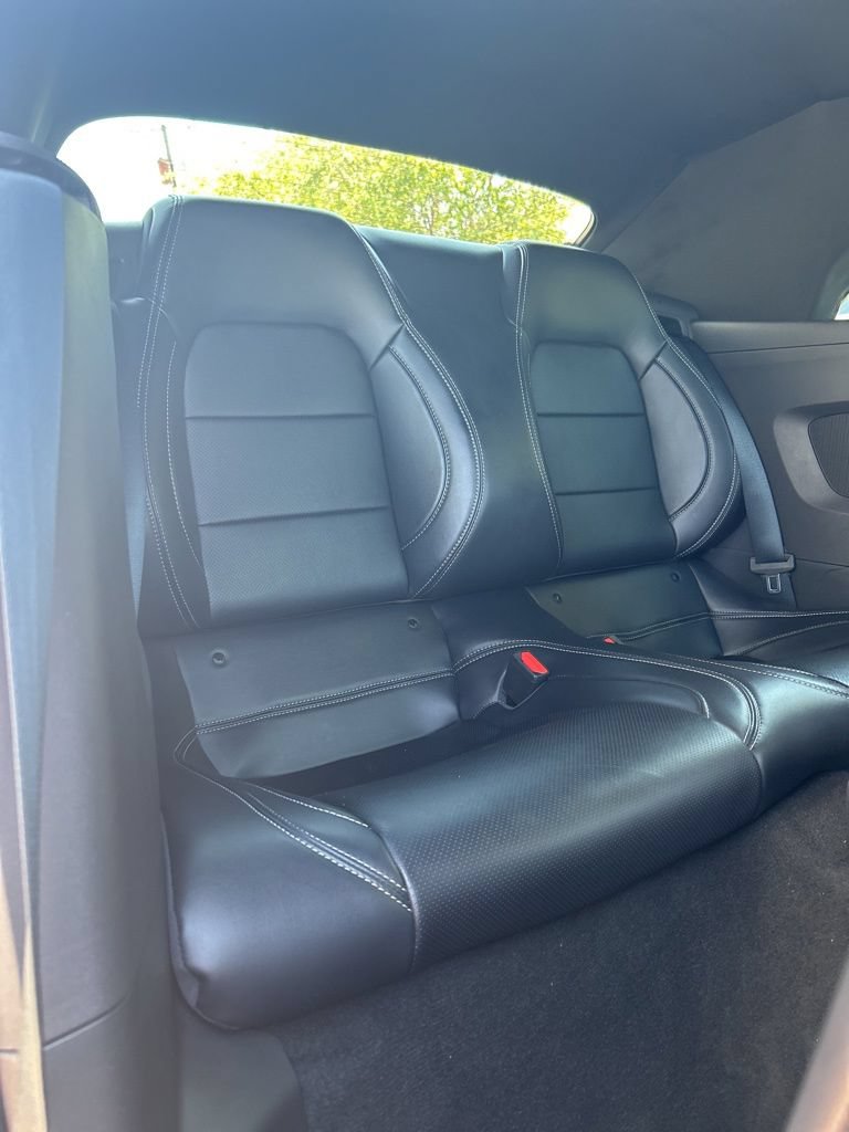 Used 2025 Ford Mustang Premium RWD image 16