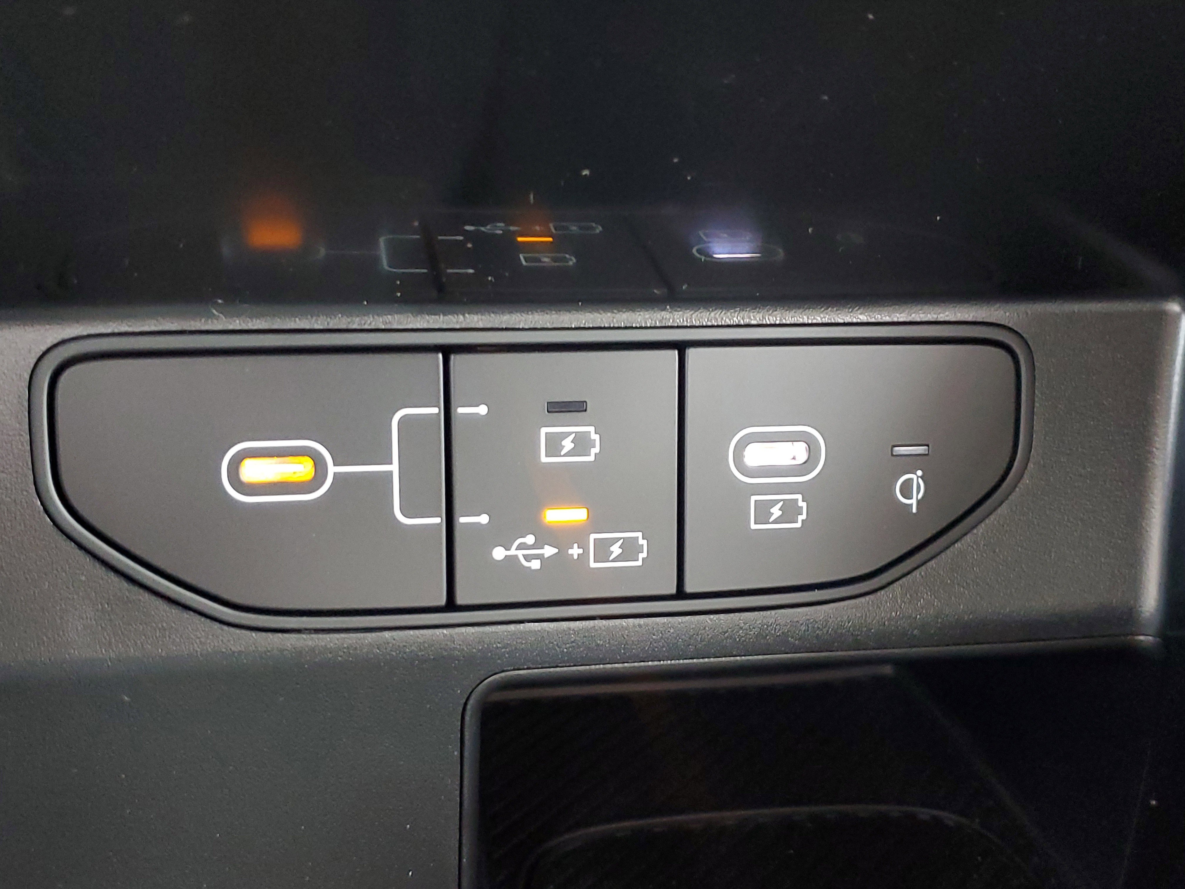 New 2026 Kia Sorento S w/ S Panoramic Sunroof Package image 22