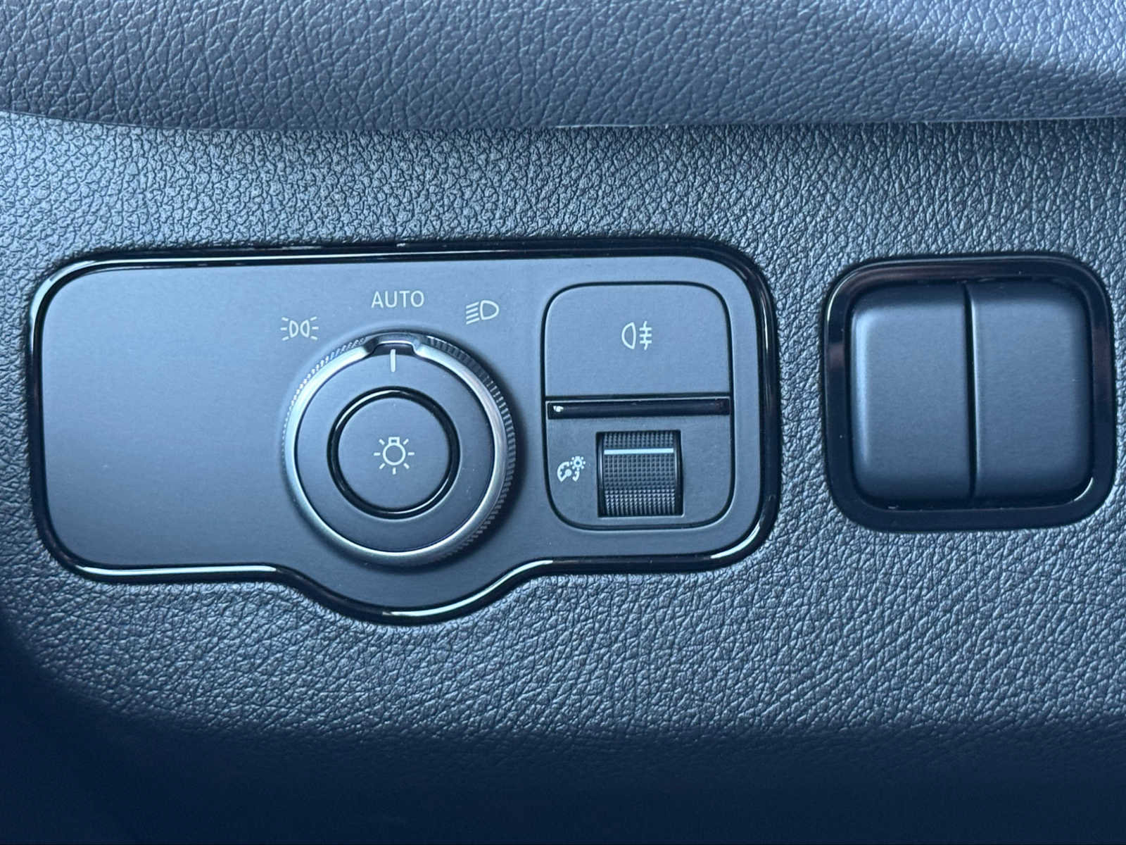 Used 2025 Mercedes-Benz Sprinter 2500 image 21