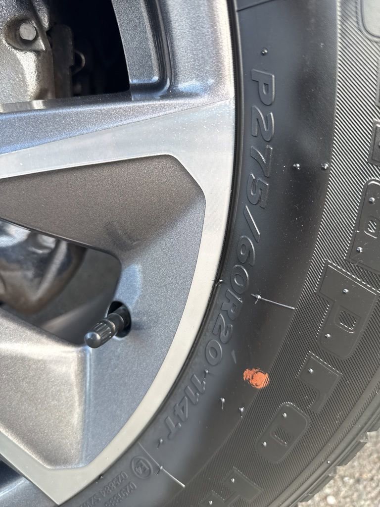 Used 2023 Chevrolet Suburban LS image 32