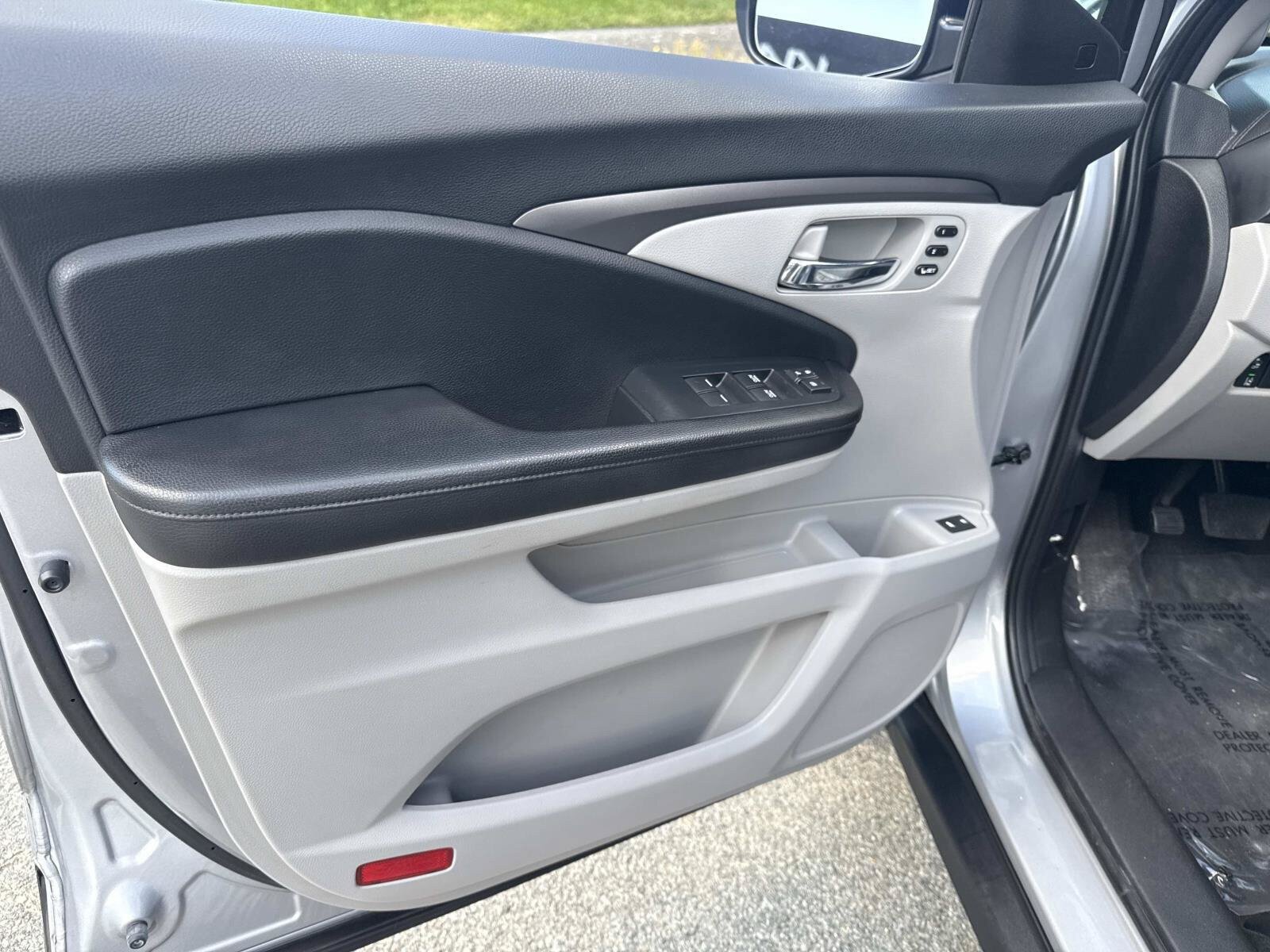 Used 2021 Honda Pilot Special Edition image 19
