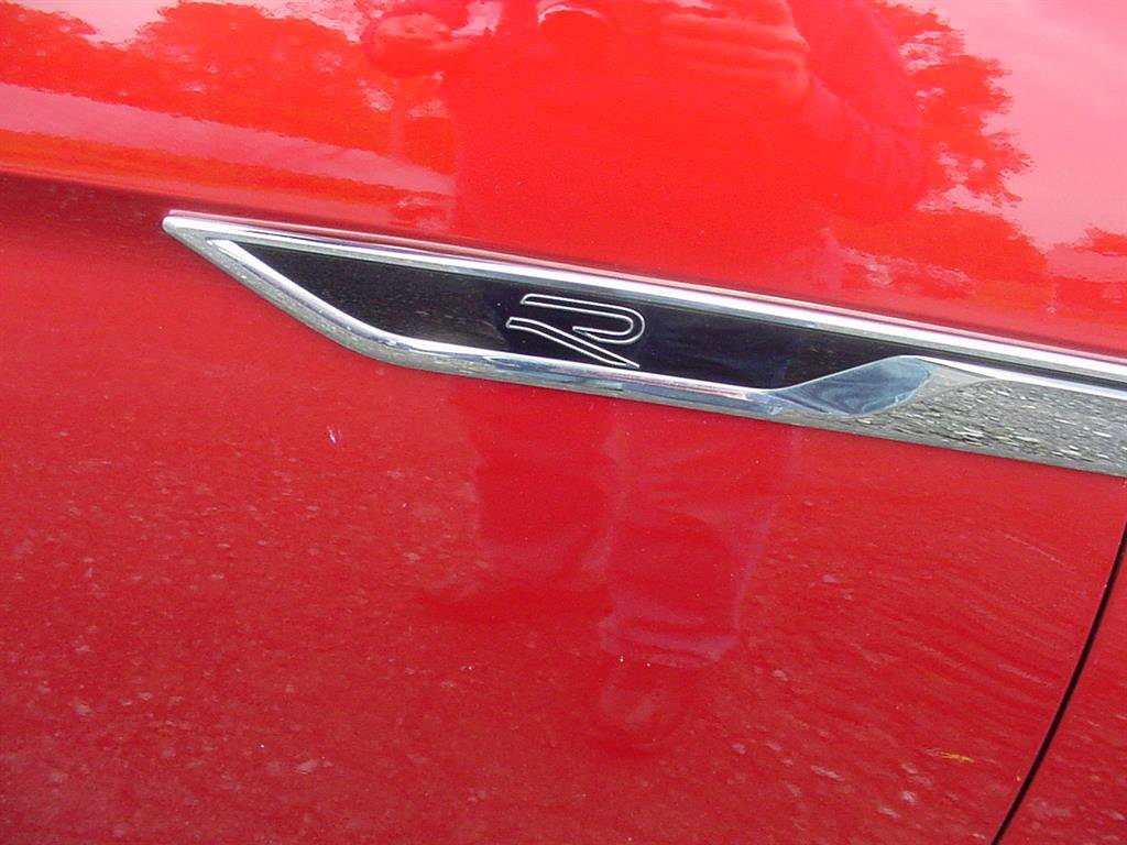 Used 2021 Volkswagen Atlas SEL R-Line image 2