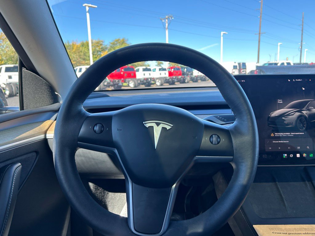 Used 2023 Tesla Model Y Long Range AWD/4WD image 10