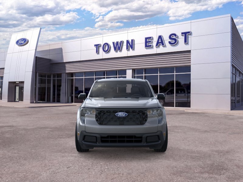 New 2026 Ford Maverick XLT w/ XLT Luxury Package FWD image 33