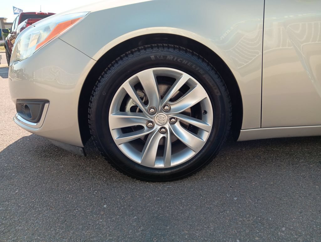Used 2014 Buick Regal Premium FWD image 27