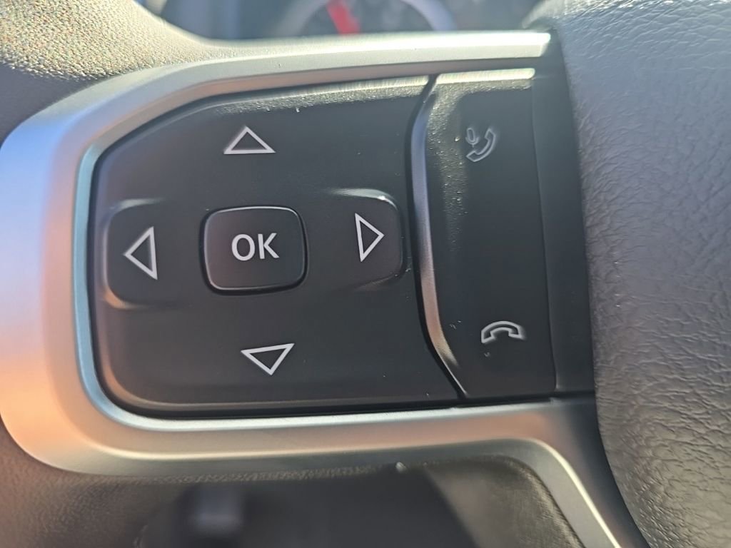 New 2026 RAM 3500 Big Horn AWD/4WD image 31