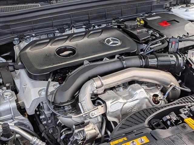 Certified 2025 Mercedes-Benz GLB 250 image 21