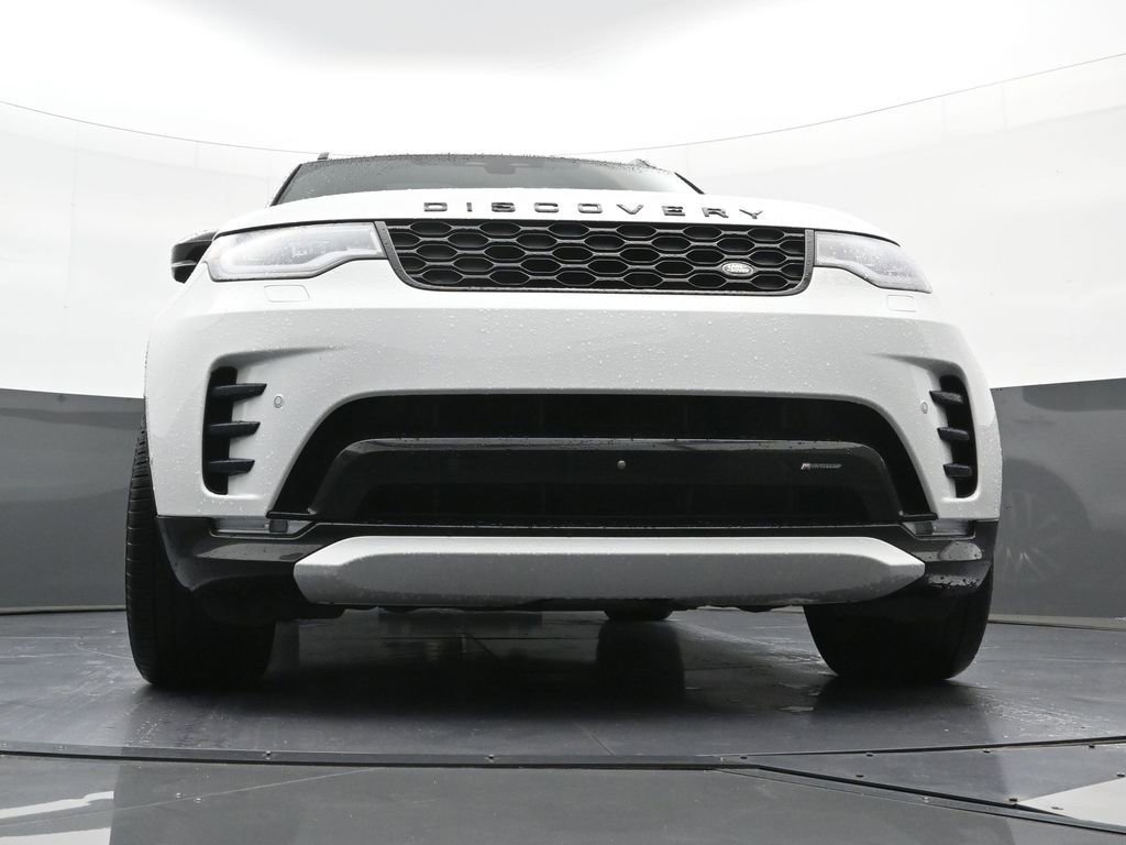 Used 2023 Land Rover Discovery HSE R-Dynamic AWD/4WD image 24