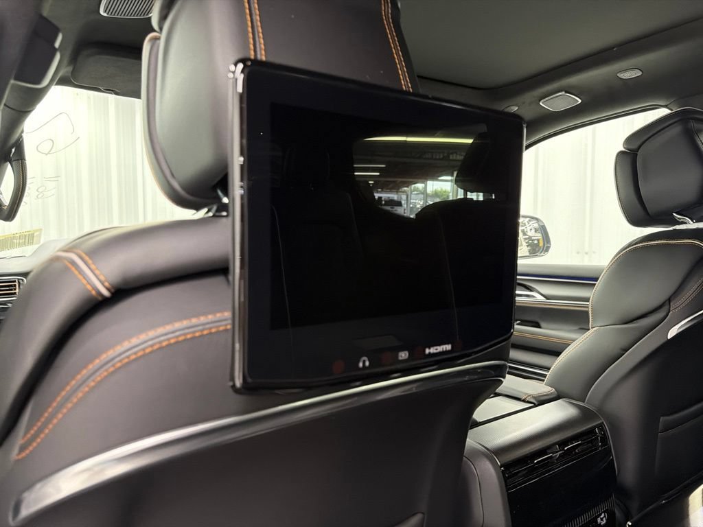 New 2026 Jeep Grand Wagoneer Summit AWD/4WD image 14