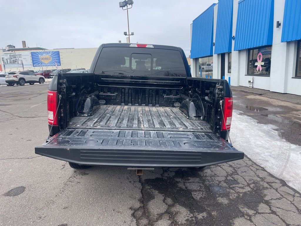 Used 2016 Ford F150 XLT w/ Equipment Group 302A Luxury AWD/4WD image 37