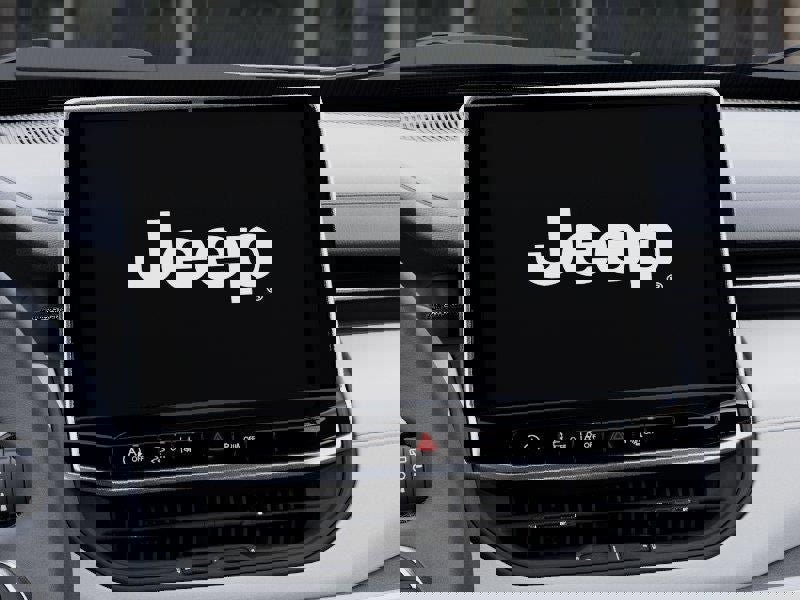 New 2026 Jeep Compass Limited image 18