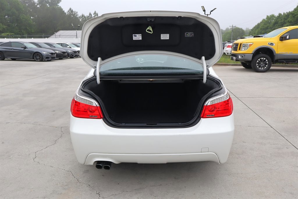 Used 2009 BMW 528i xDrive Sedan AWD/4WD image 33