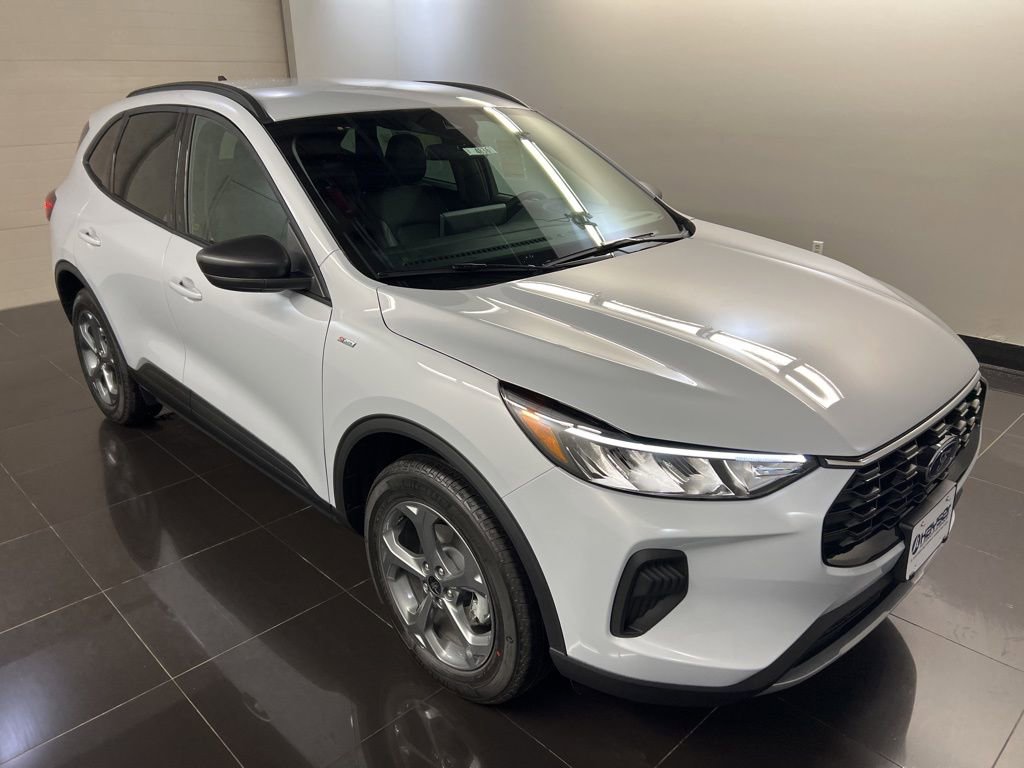 New 2026 Ford Escape ST-Line w/ Tech Pack #1