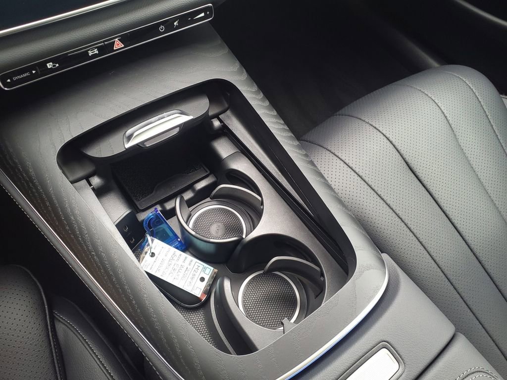 Used 2025 Mercedes-Benz E 350 Sedan image 30