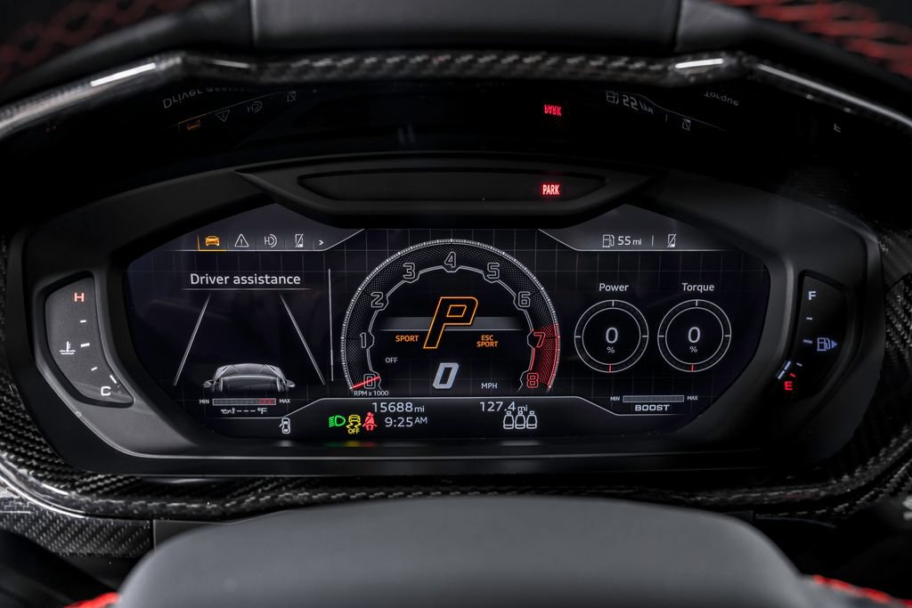 Used 2024 Lamborghini Urus Performante AWD/4WD image 17