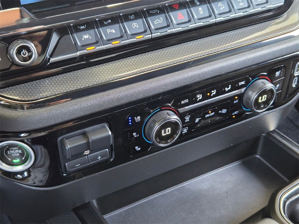 Used 2024 Chevrolet Silverado 1500 ZR2 w/ Technology Package image 17