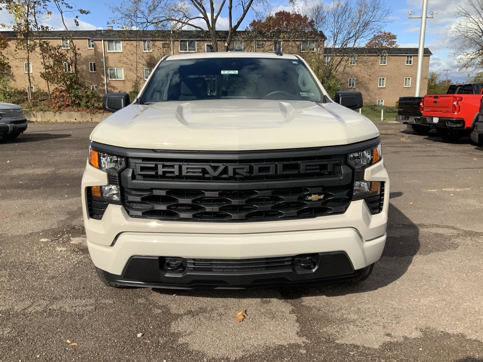 New 2026 Chevrolet Silverado 1500 Custom AWD/4WD image 2