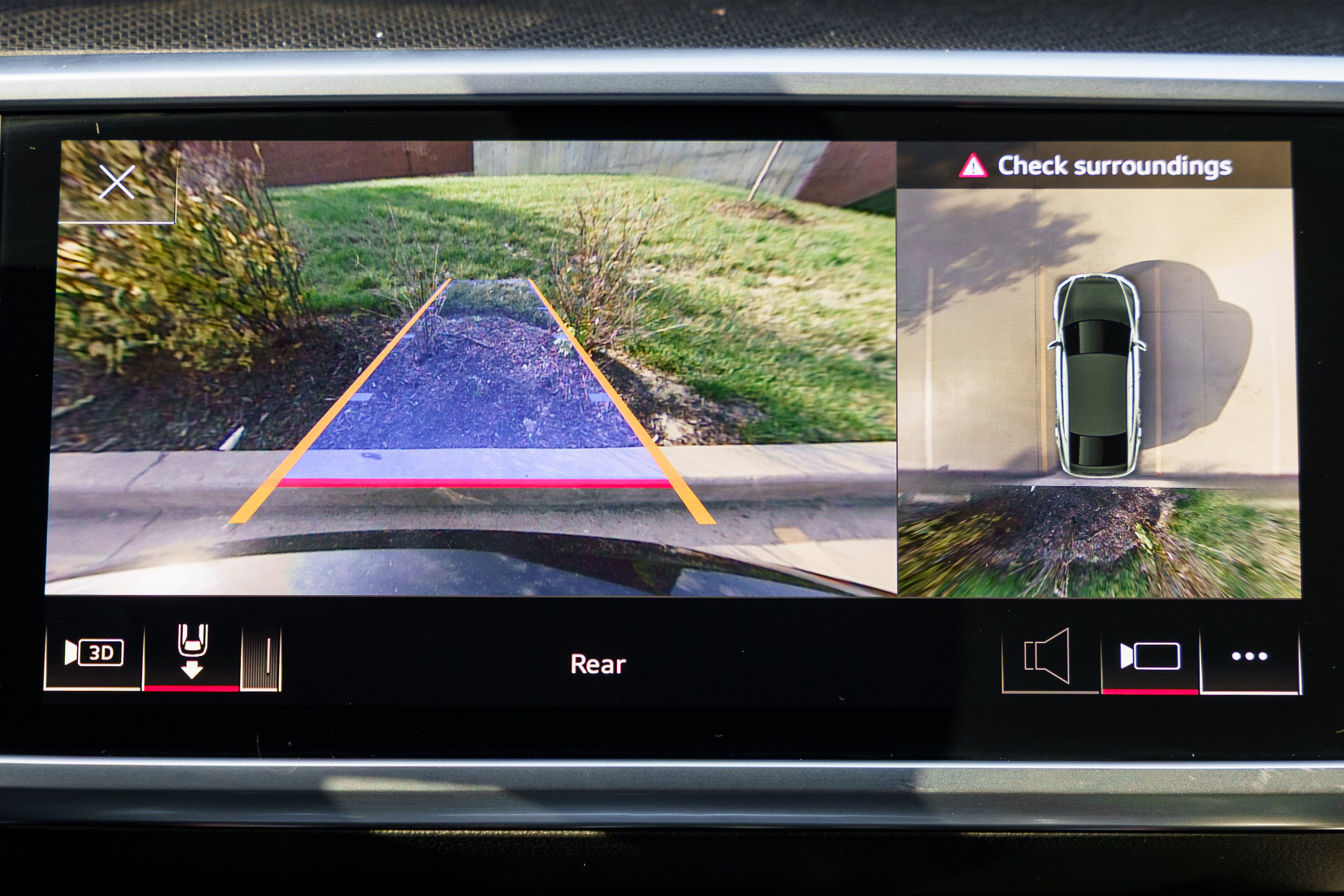 Used 2022 Audi RS 7 Sportback w/ Black Optic Package image 16