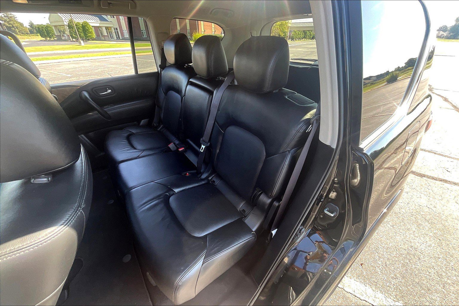 Used 2024 Nissan Armada SL w/ Cargo Package image 18