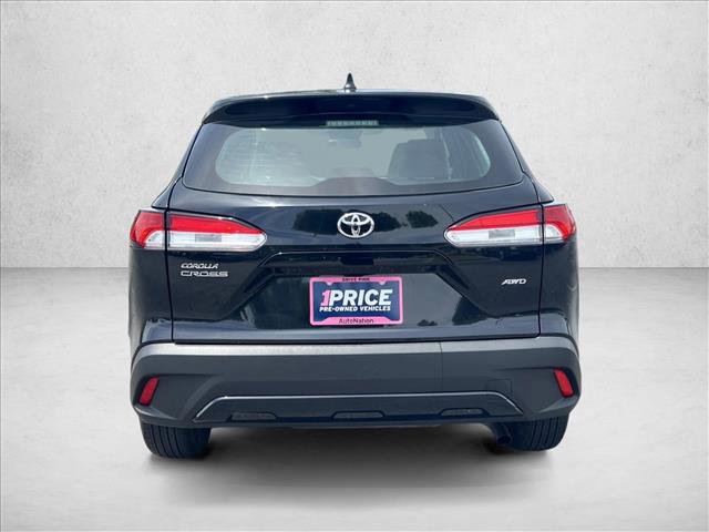 Used 2024 Toyota Corolla Cross L AWD/4WD image 6