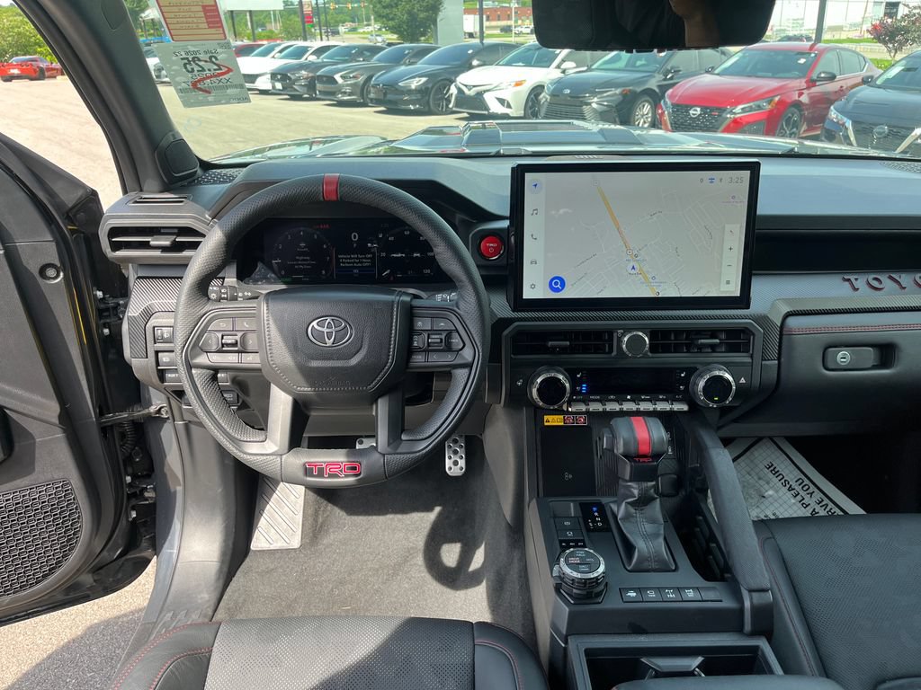 Used 2025 Toyota Tacoma TRD Pro AWD/4WD image 13