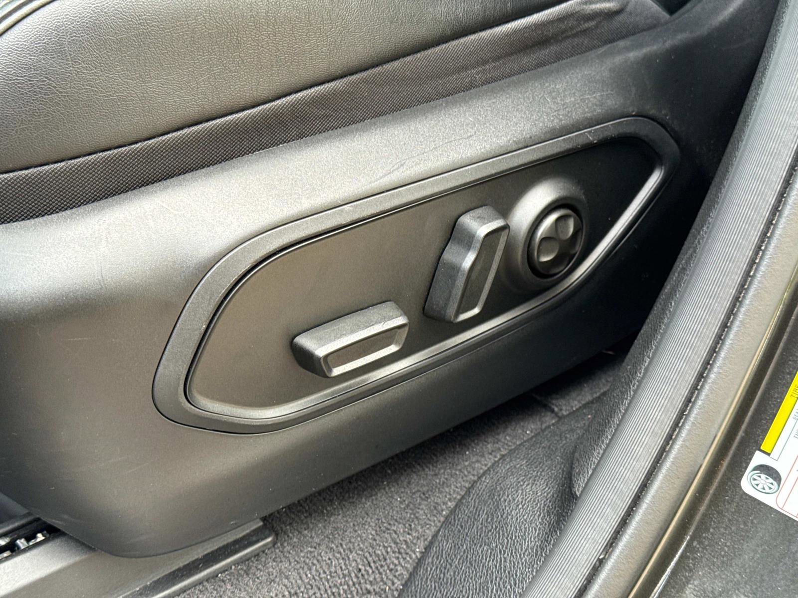 Certified 2022 Jeep Grand Cherokee L Overland image 19