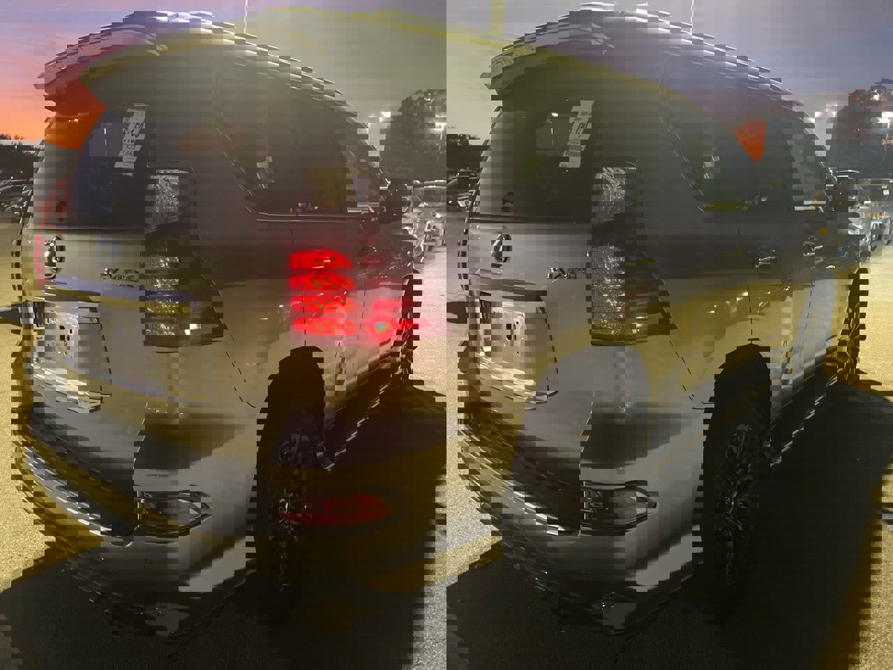 Used 2022 Lexus GX 460 Luxury w/ Sport Design Package image 4