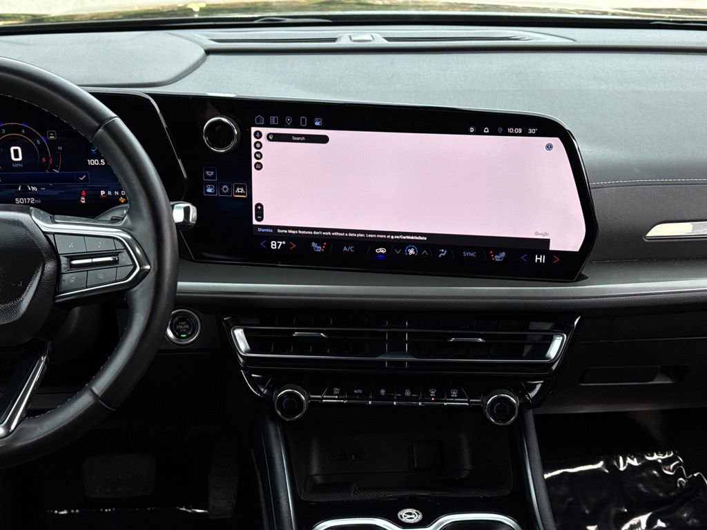 Used 2024 Chevrolet Traverse LT image 17