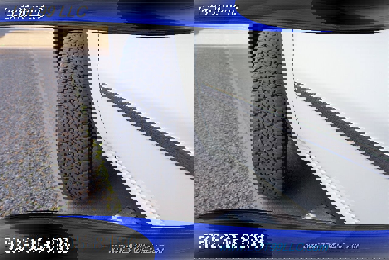 Used 2018 GMC Sierra 3500 SLT w/ Duramax Plus Package image 4