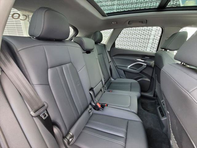 Certified 2025 Audi Q5 Premium AWD/4WD image 23