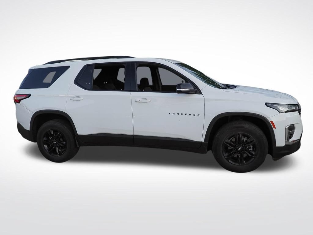 Certified 2023 Chevrolet Traverse LT FWD image 5