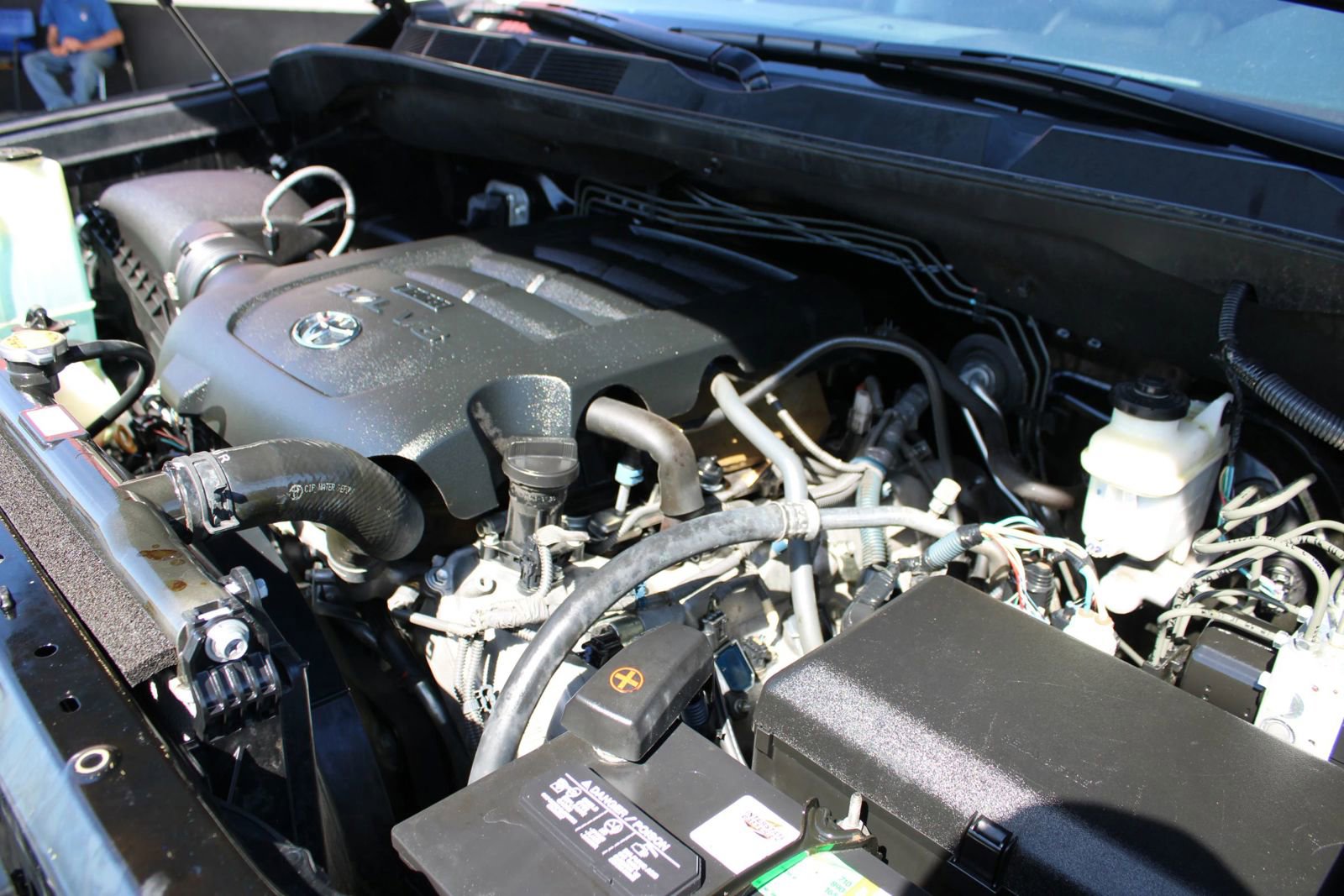 Used 2016 Toyota Tundra Limited w/ Limited Premium Package image 39