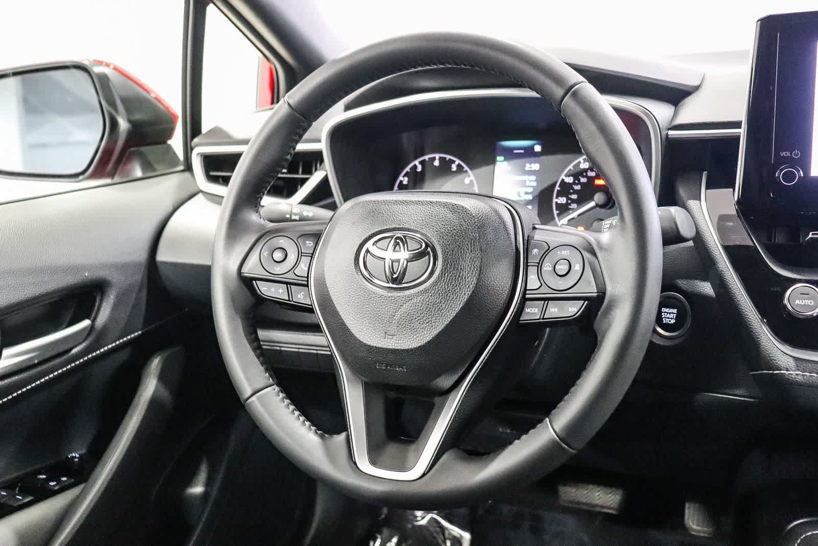 Used 2024 Toyota Corolla SE w/ SE Package FWD image 15