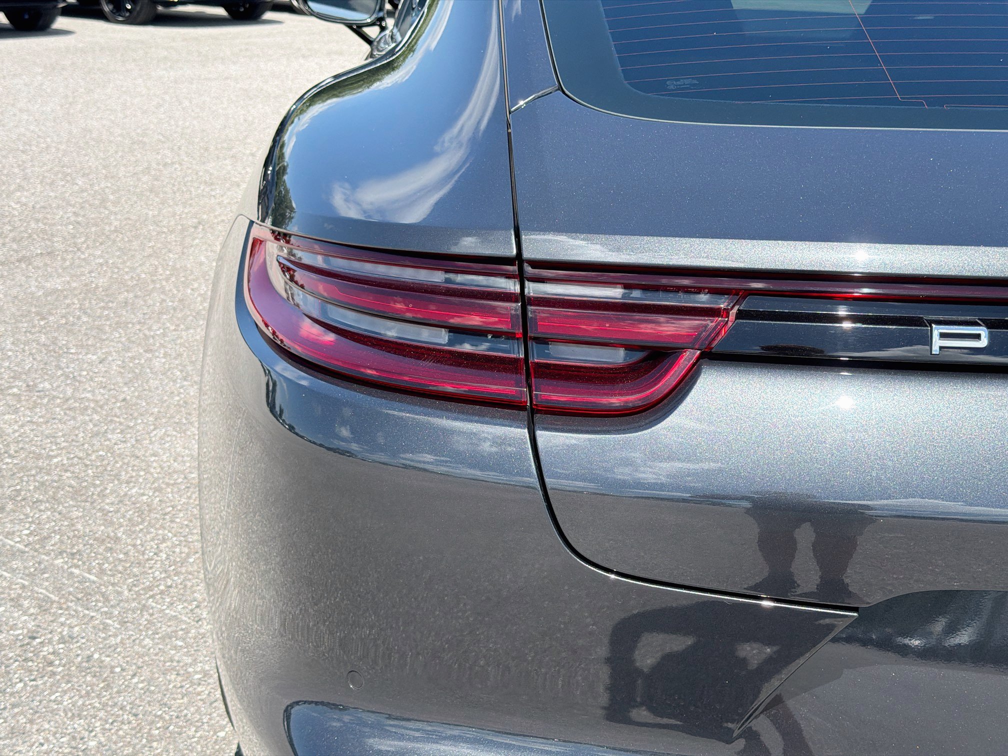 Used 2020 Porsche Panamera 4 AWD/4WD image 10