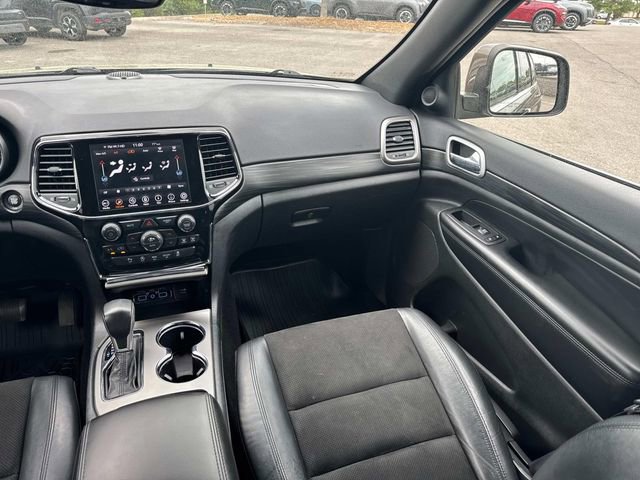 Used 2020 Jeep Grand Cherokee Laredo w/ Laredo X Package AWD/4WD image 20