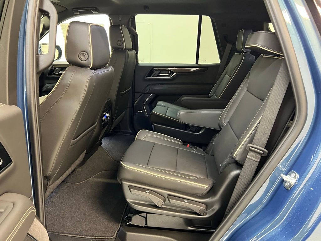 New 2026 GMC Yukon Elevation image 28