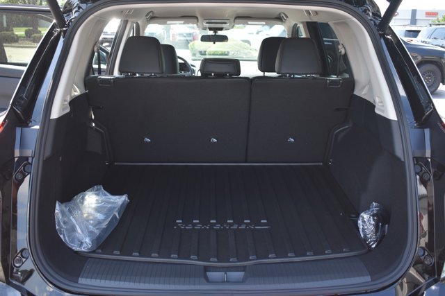New 2026 Nissan Rogue SV AWD/4WD image 18