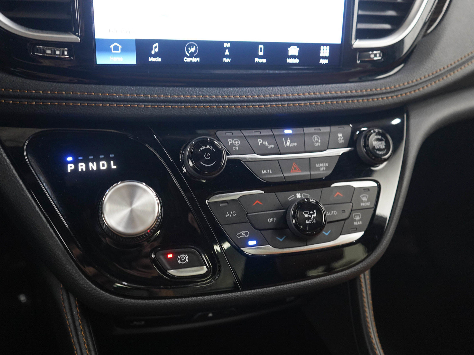 Used 2022 Chrysler Pacifica Pinnacle AWD/4WD image 27