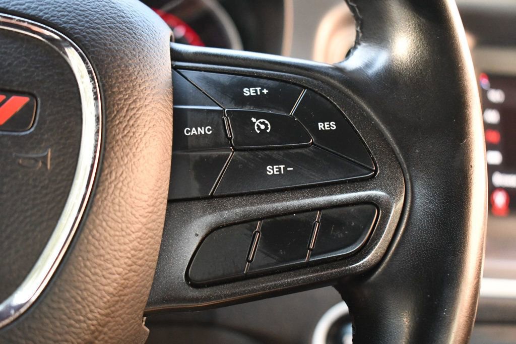 Used 2022 Dodge Charger SXT image 22