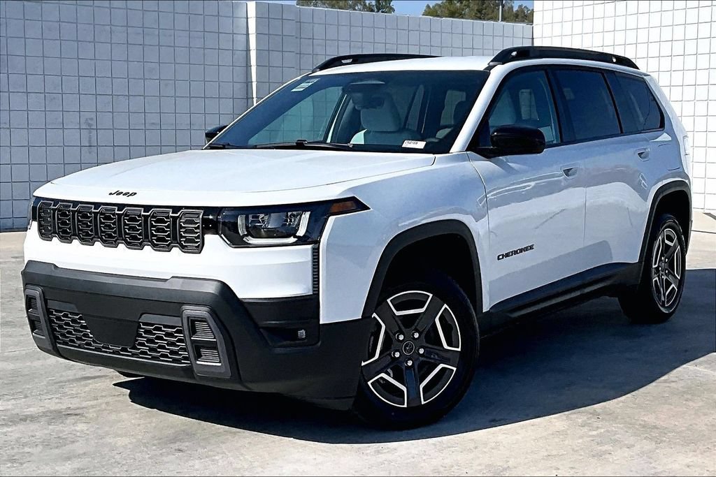 New 2026 Jeep Cherokee Laredo AWD/4WD image 2