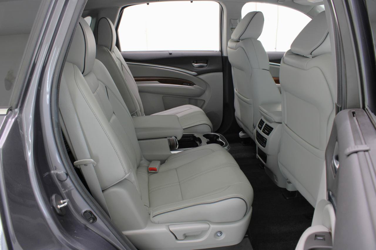 Used 2018 Acura MDX w/ Advance Package FWD image 45