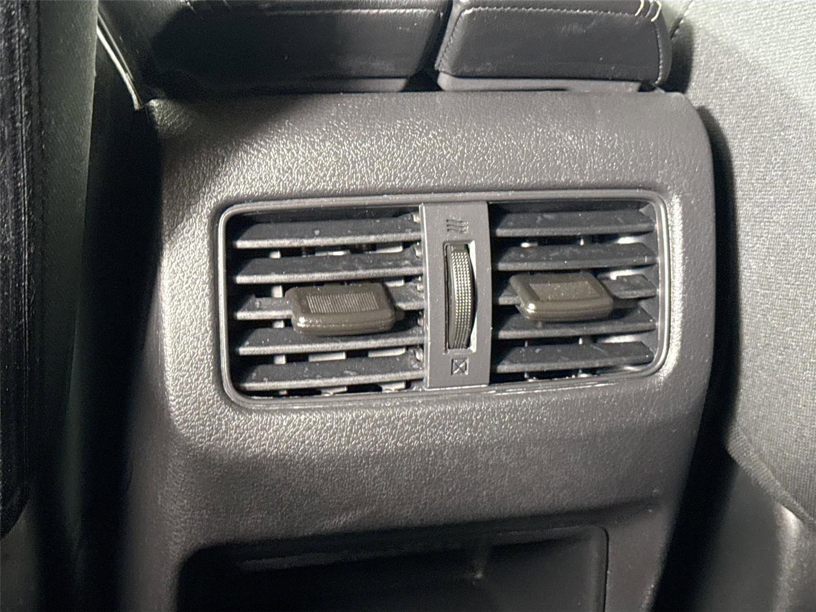 Used 2023 Nissan Rogue S FWD image 32