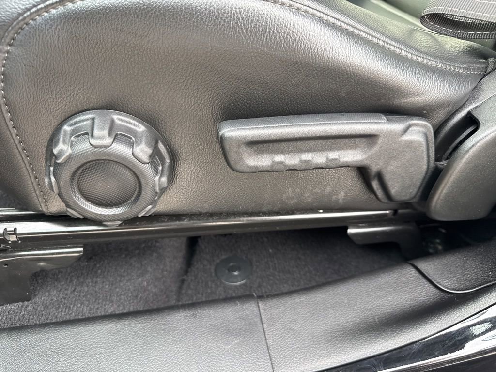 Used 2023 Jeep Wrangler Unlimited Sahara w/ Cold Weather Group image 23