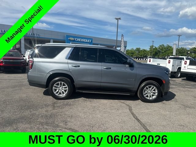 Used 2022 Chevrolet Tahoe LT w/ Luxury Package AWD/4WD image 2
